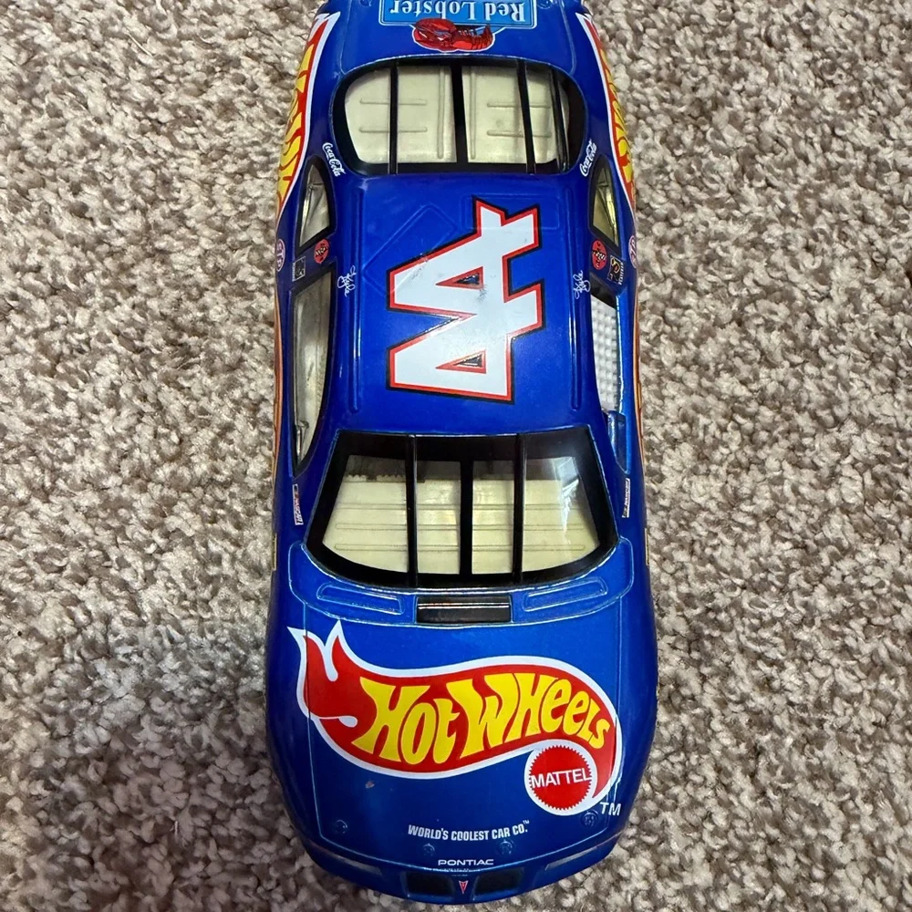 Nascar Hot Wheels Kyle petty 1997 Blue and White Racing Pontiac Car